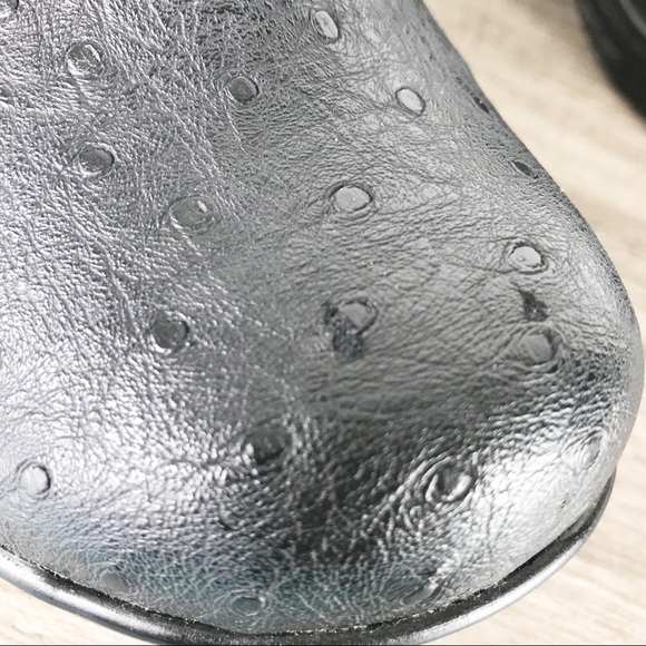 ❌SOLD❌ BORN CONCEPT B.O.C. Nadiyya Ostrich Clogs - Picture 3 of 12